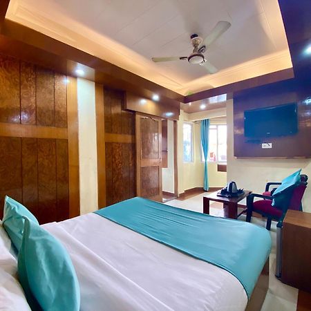 Riversun Hotel Mall Road Masuri Exterior foto