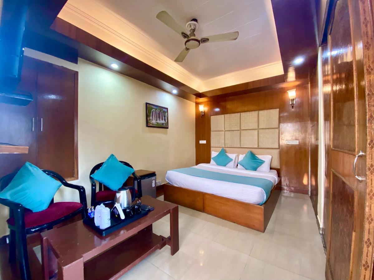 Riversun Hotel Mall Road Masuri Exterior foto